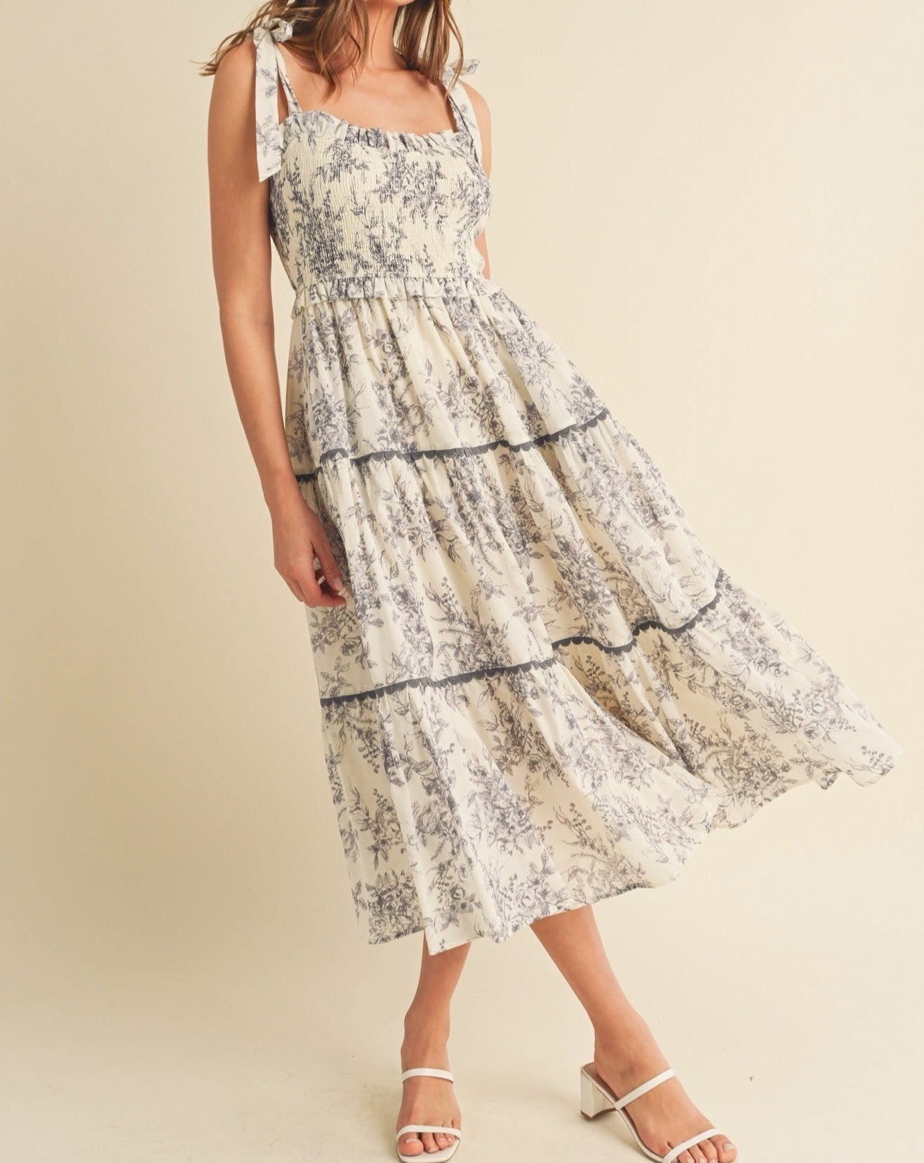 TIERED LACE TRIM FLORAL MIDI DRESS